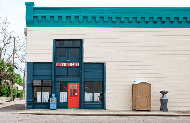 Porta potty delivery and setup in Helena West Side, MT